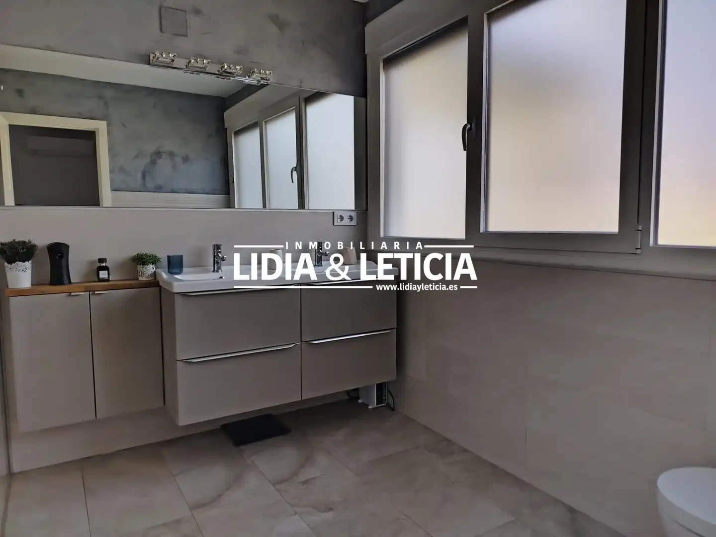Bany de Casa o xalet en venda en Alcalá de Guadaira
