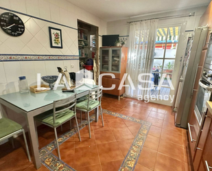 Cuina de Casa o xalet en venda en  Sevilla Capital amb Terrassa, Traster i Piscina