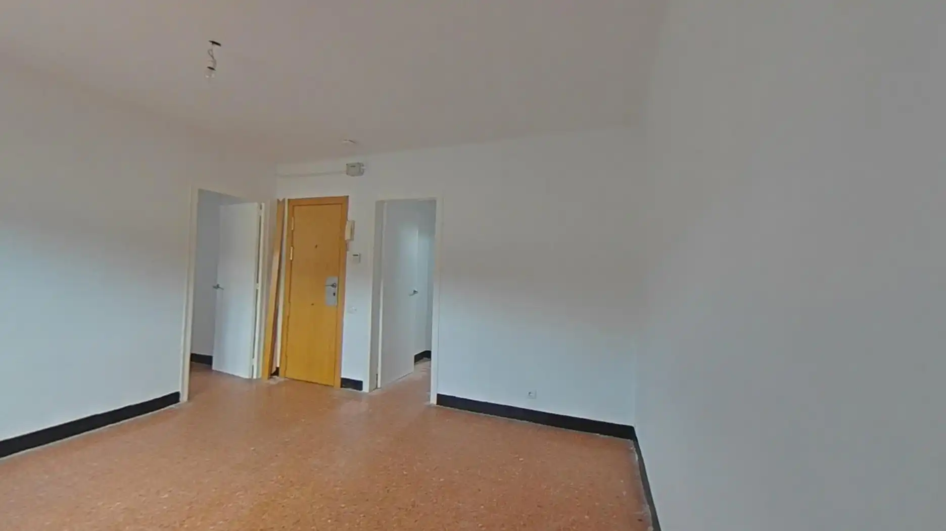 Flat for sale in de Sant Narcís, Sant Narcís