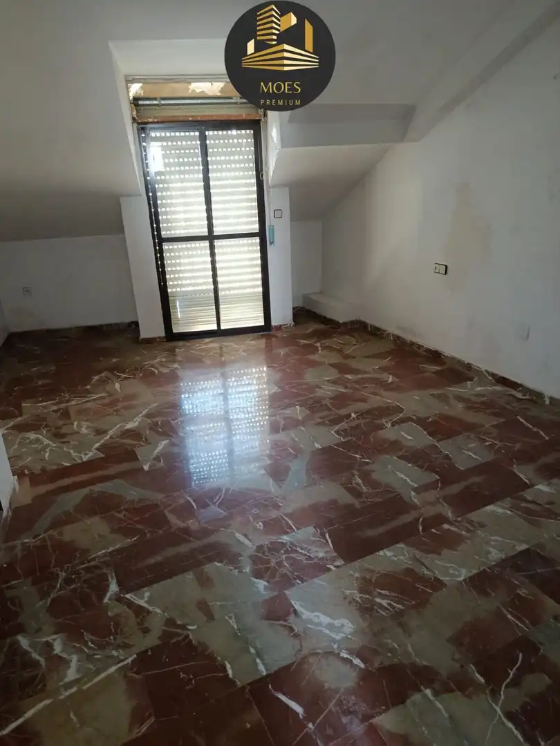 Piso con terraza en venta en Belén - San Roque, imagen 2