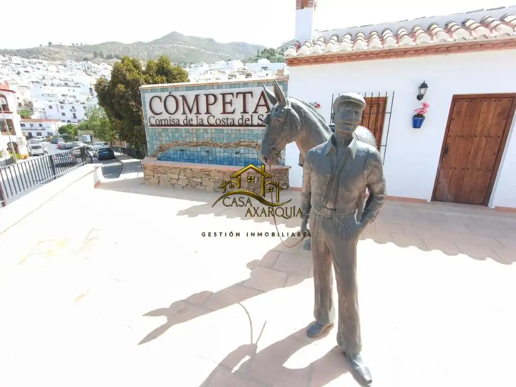 Casa con terrazza in vendita a Calle Andalucia