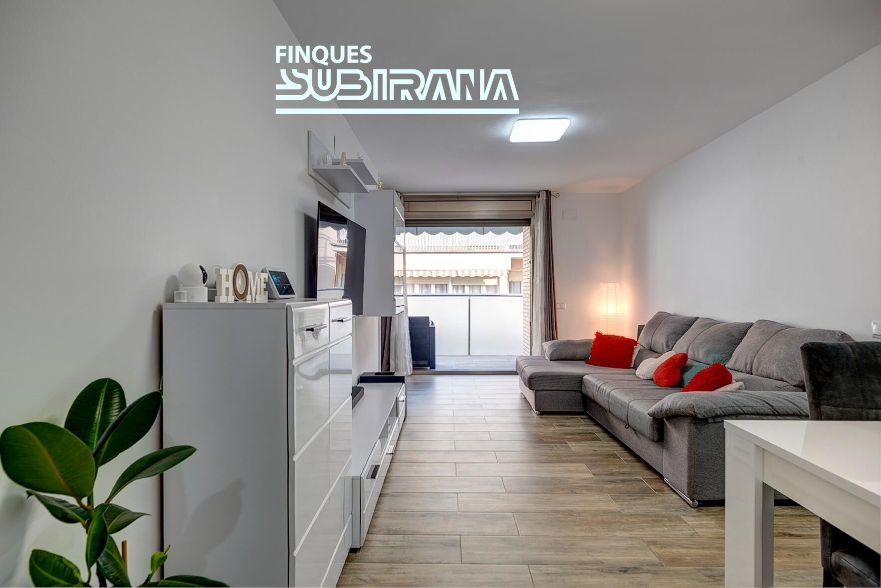 Sala d'estar de Pis en venda en Igualada amb Balcó