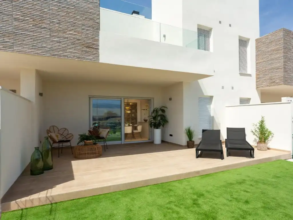Bungalow avec piscine à vendre à Algorfa