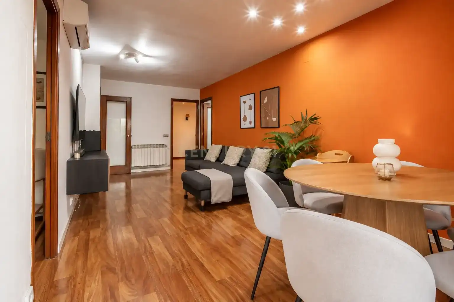Mini appartamento con terrazza in vendita a Avinguda del Pla del Vent, Sant Joan Despí, Spain, imagen 6