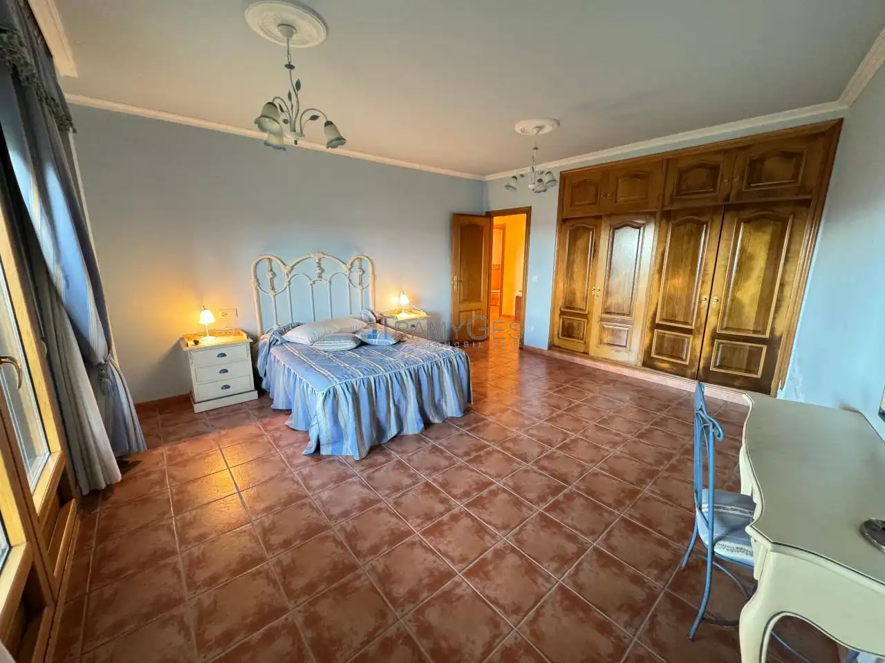 Habitación de Casa o chalet en venta en Vilagarcía de Arousa con Calefacción, Jardín privado y Terraza