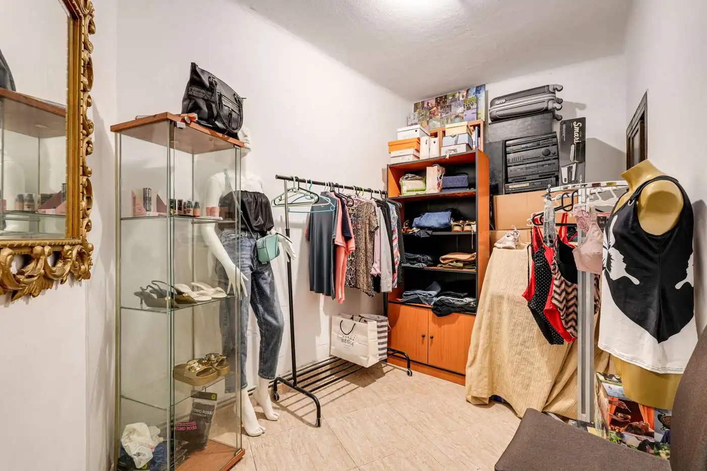 Wohnung zum Verkauf in Barcelona mit Heizung und Möbliert
