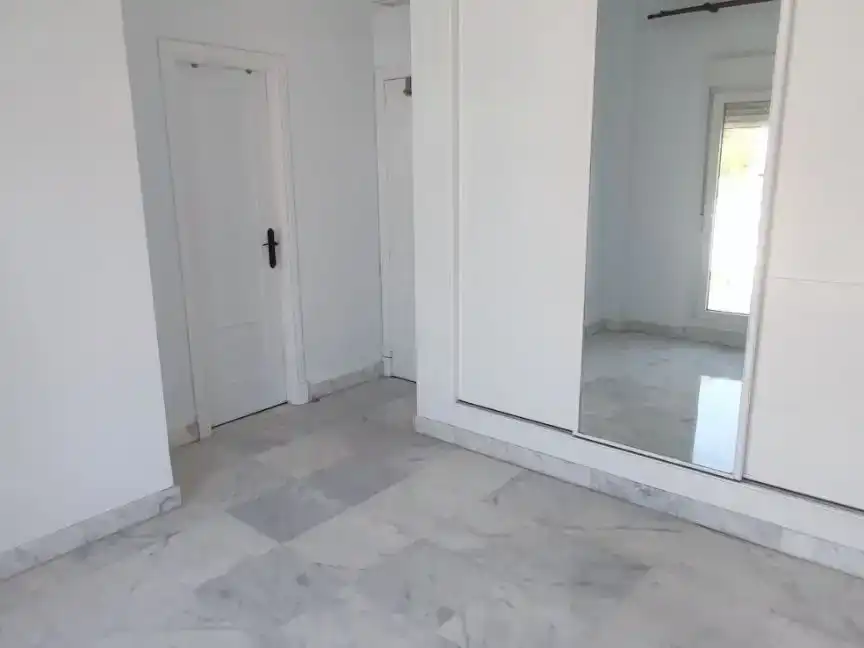 Flat for sale in Almensilla  with Air Conditioner, Private garden and Storage room