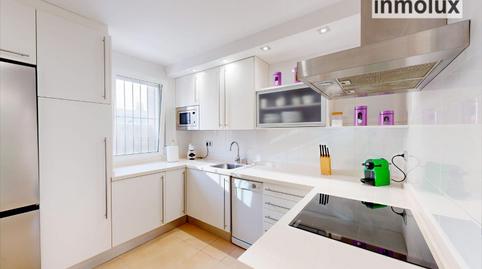 Photo 3 of Single-family semi-detached for sale in Calle Islas Baleares, Los Arenales del Sol, Alicante