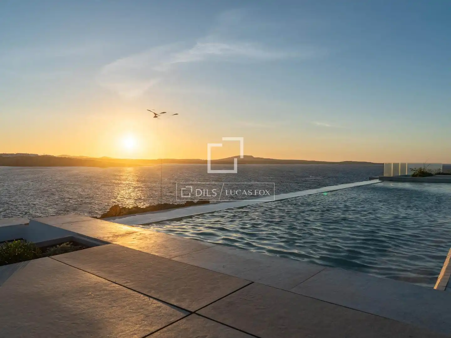 Swimming pool of Houses for sale in Es Mercadal  with Air Conditioner, Private garden and Terrace