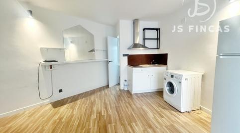 Foto 2 de Pis en venda a Carrer de Josep Serrano, 29, Can Baró, Barcelona