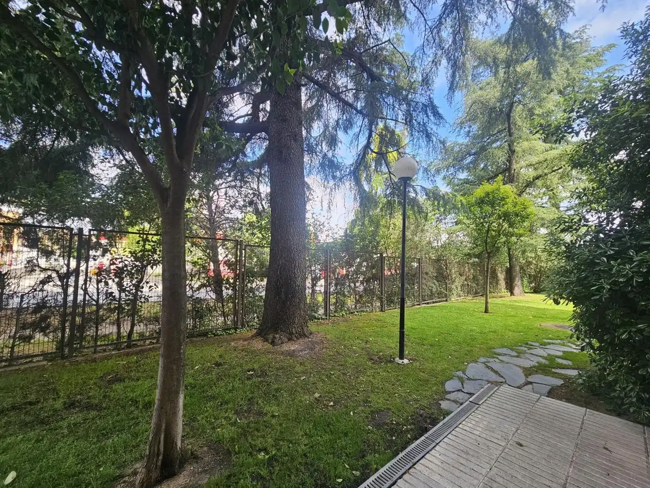 Jardín de Apartamento en venta en Madrid con Aire acondicionado, Calefacción y Amueblado