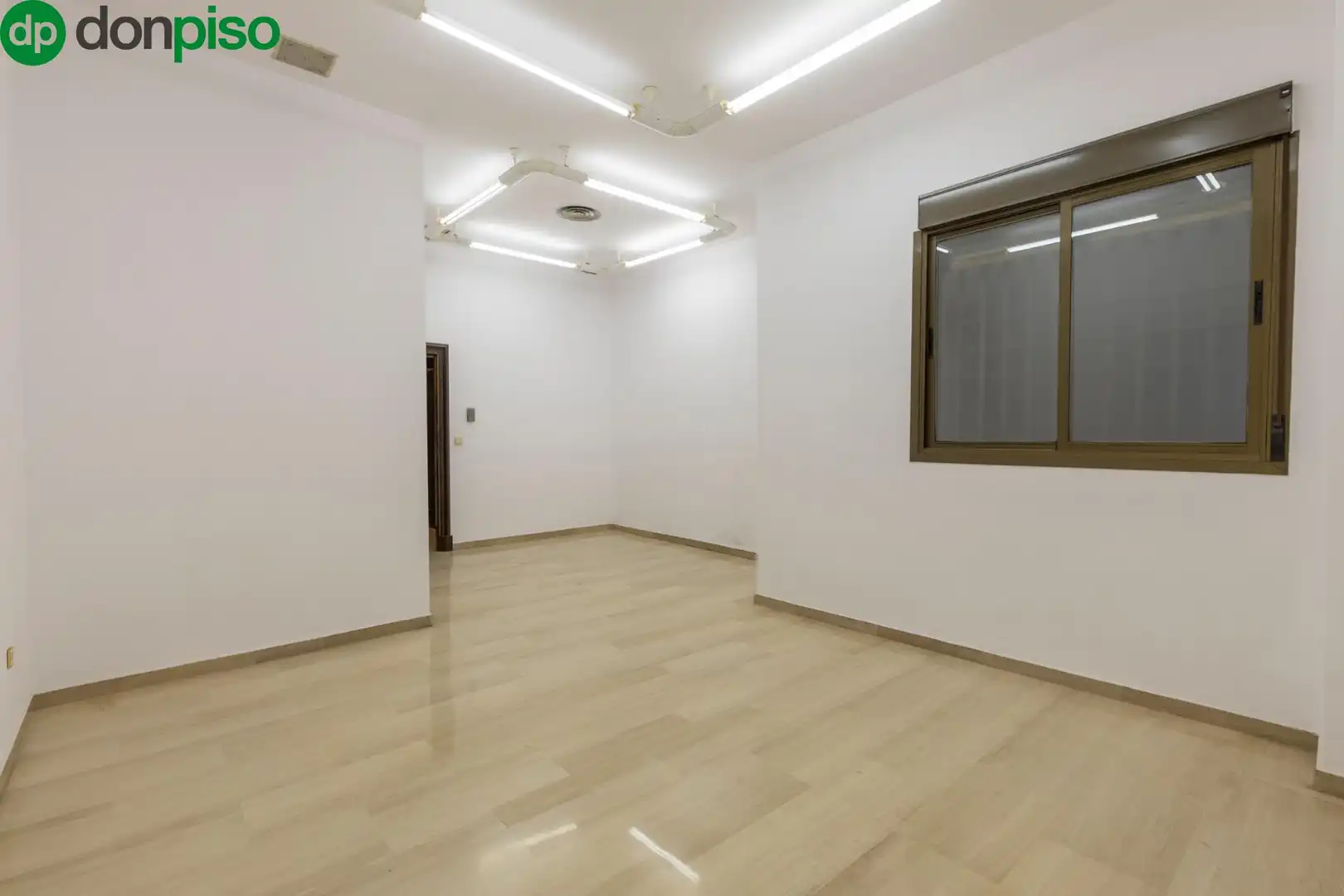 Local comercial en venda a Calle Ángel Ganivet, imagen 39