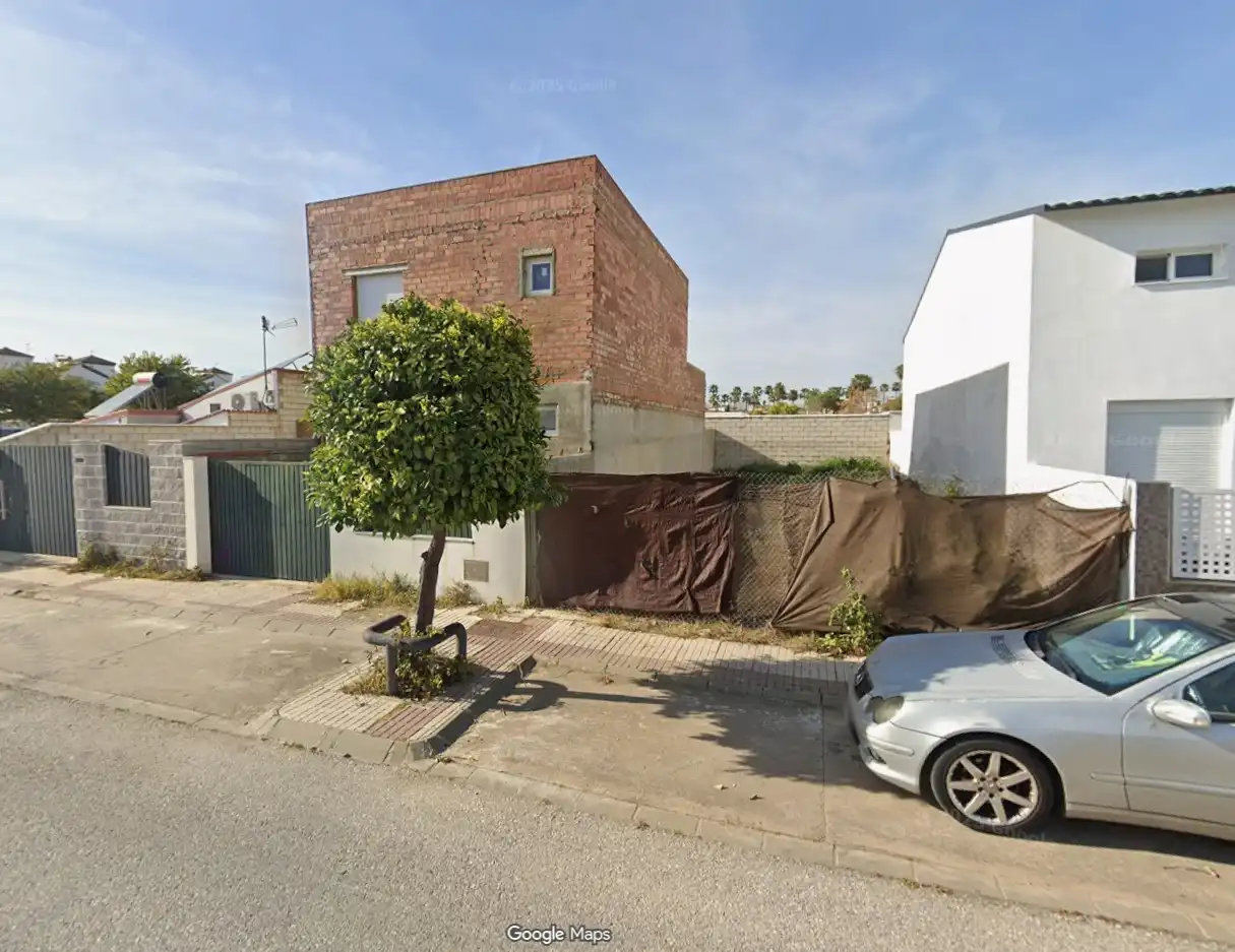 Residential zum Verkauf in Bollullos de la Mitación