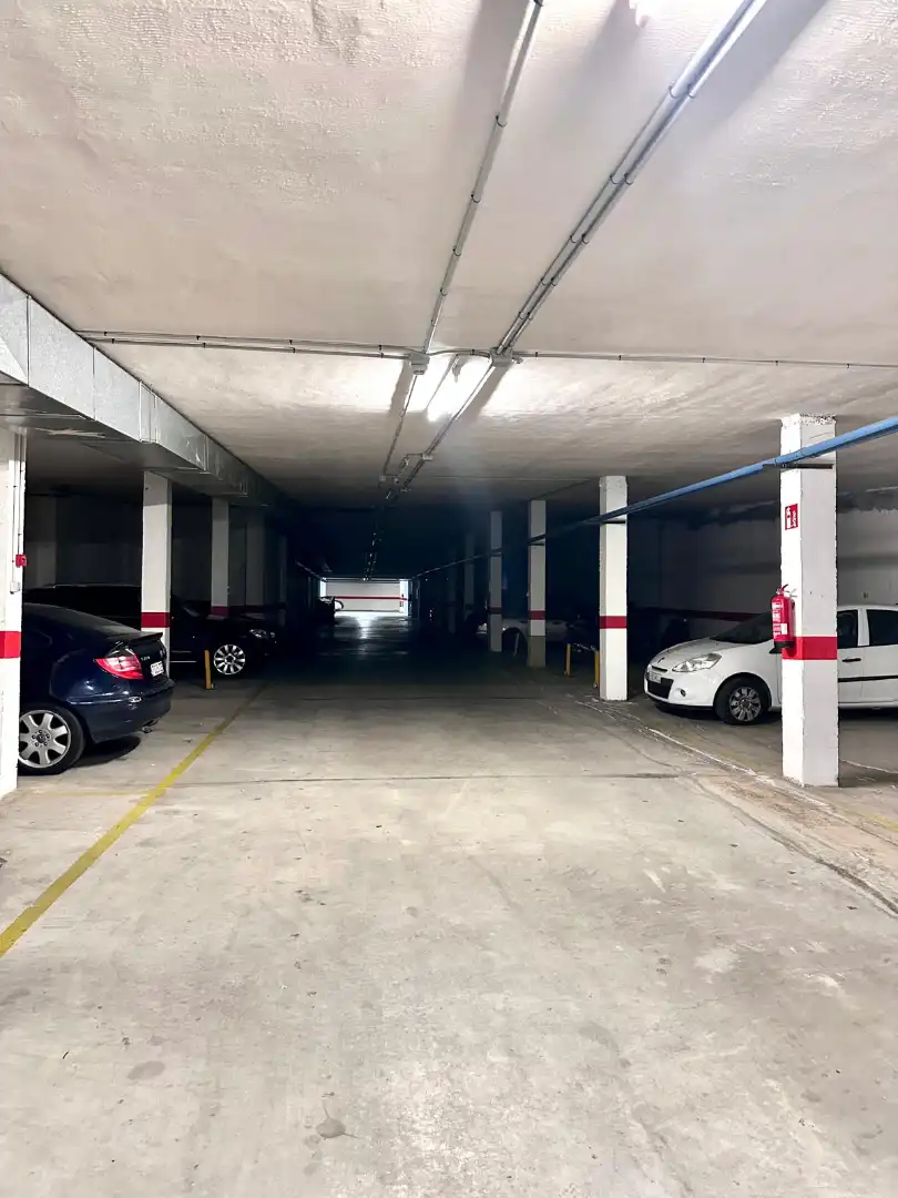 Parking de Piso en venta en Benalmádena con Aire acondicionado, Terraza y Trastero