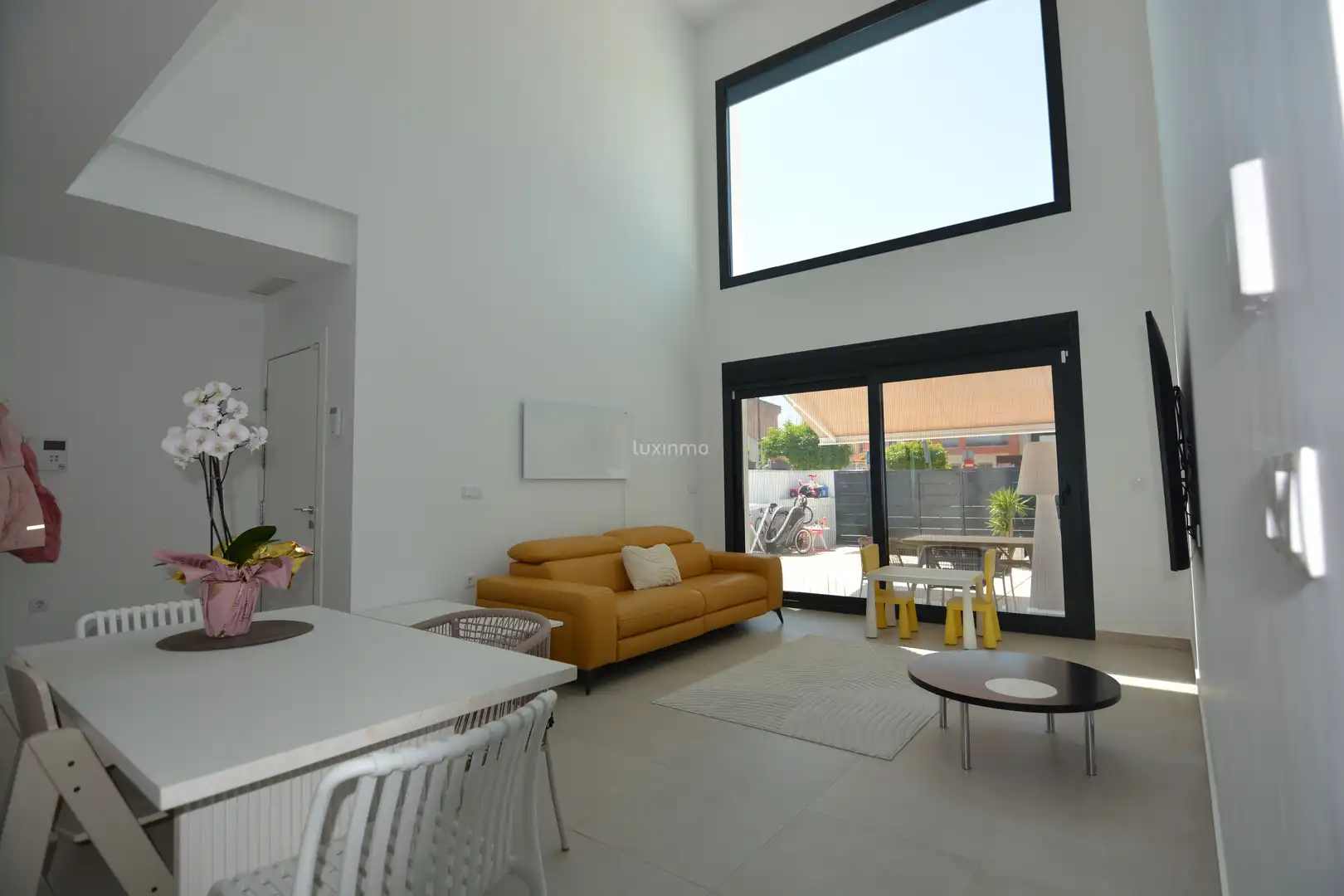 Sala d'estar de Casa o xalet en venda en Formentera del Segura amb Aire condicionat, Terrassa i Traster
