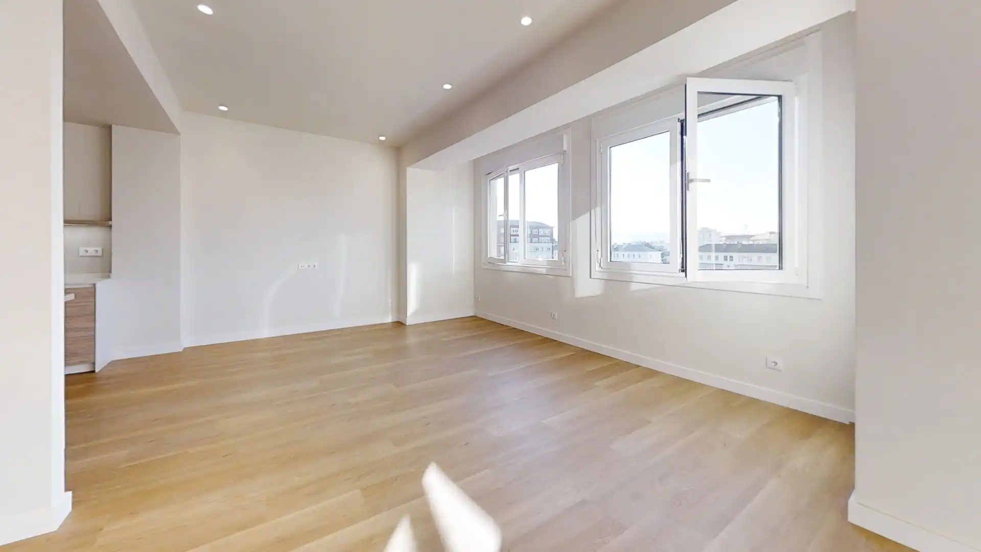 Living room of Flat for sale in Ferrol  with Storage room and Balcony