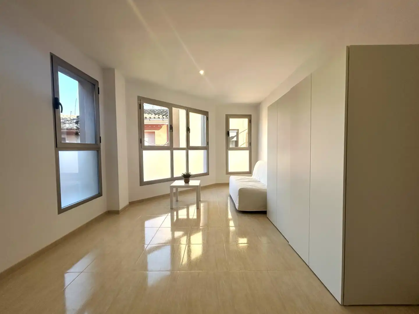 Habitación de Apartamento de alquiler en Burriana / Borriana con Aire acondicionado, Calefacción y Amueblado