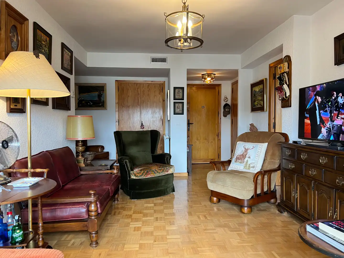 Living room of Attic for sale in Jaca  with Terrace and Community pool