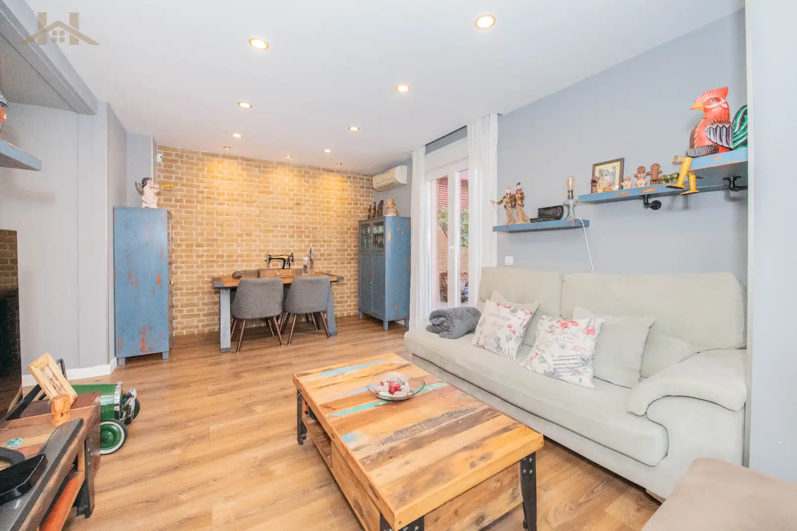 Sala de estar de Ático en venta en Alcorcón con Aire acondicionado, Calefacción y Terraza