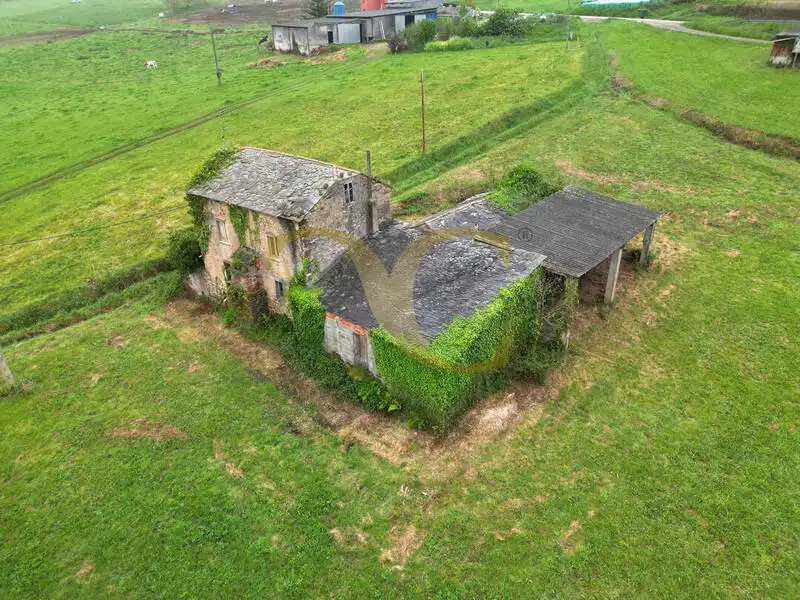 Casa o chalet en venta en El Franco  con Calefacción