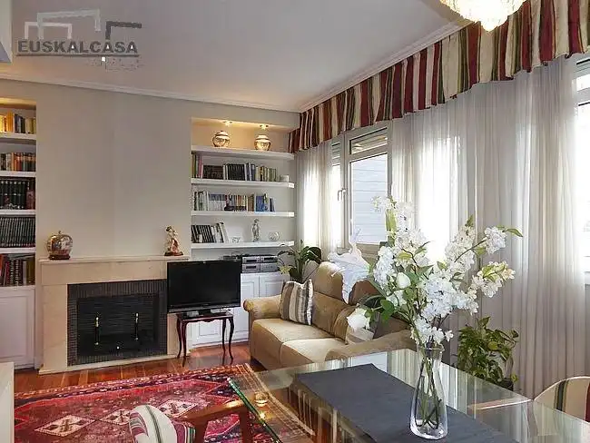 Flat with lift for sale in Basurtu - Zorrotza