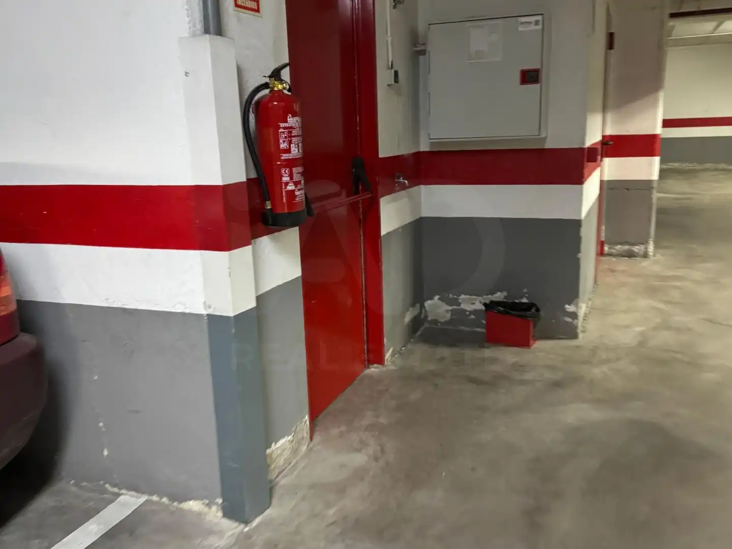 Garage for sale in Madrid