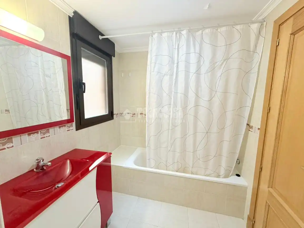 Baño de Piso en venta en Seseña con Aire acondicionado