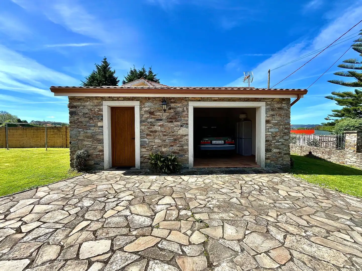 Außenansicht von Haus oder Chalet zum Verkauf in Valdoviño mit Heizung, Privatgarten und Abstellraum