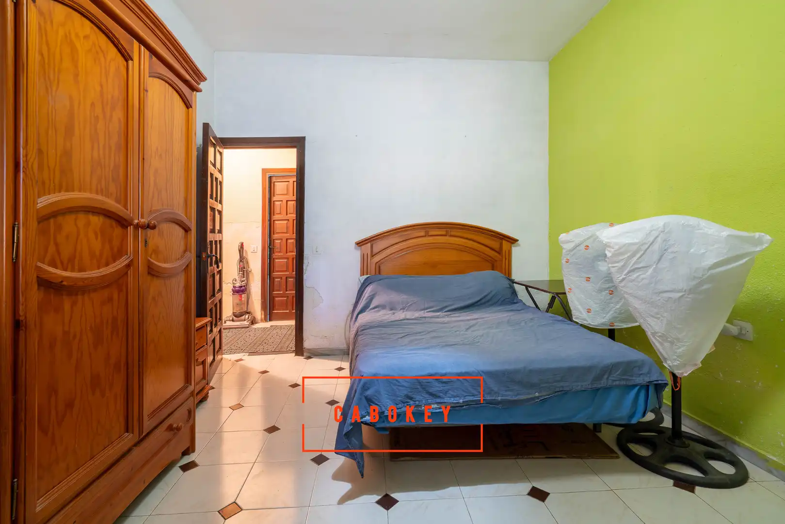 Country homes for sale in Paraje Guillén, 42, La Cañada de San Urbano