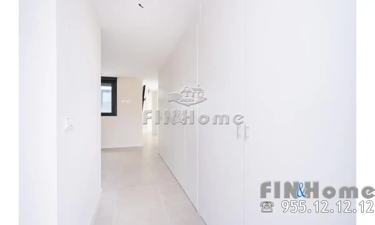 Ático en venta en Sevilla con Aire acondicionado, Calefacción y Jardín privado