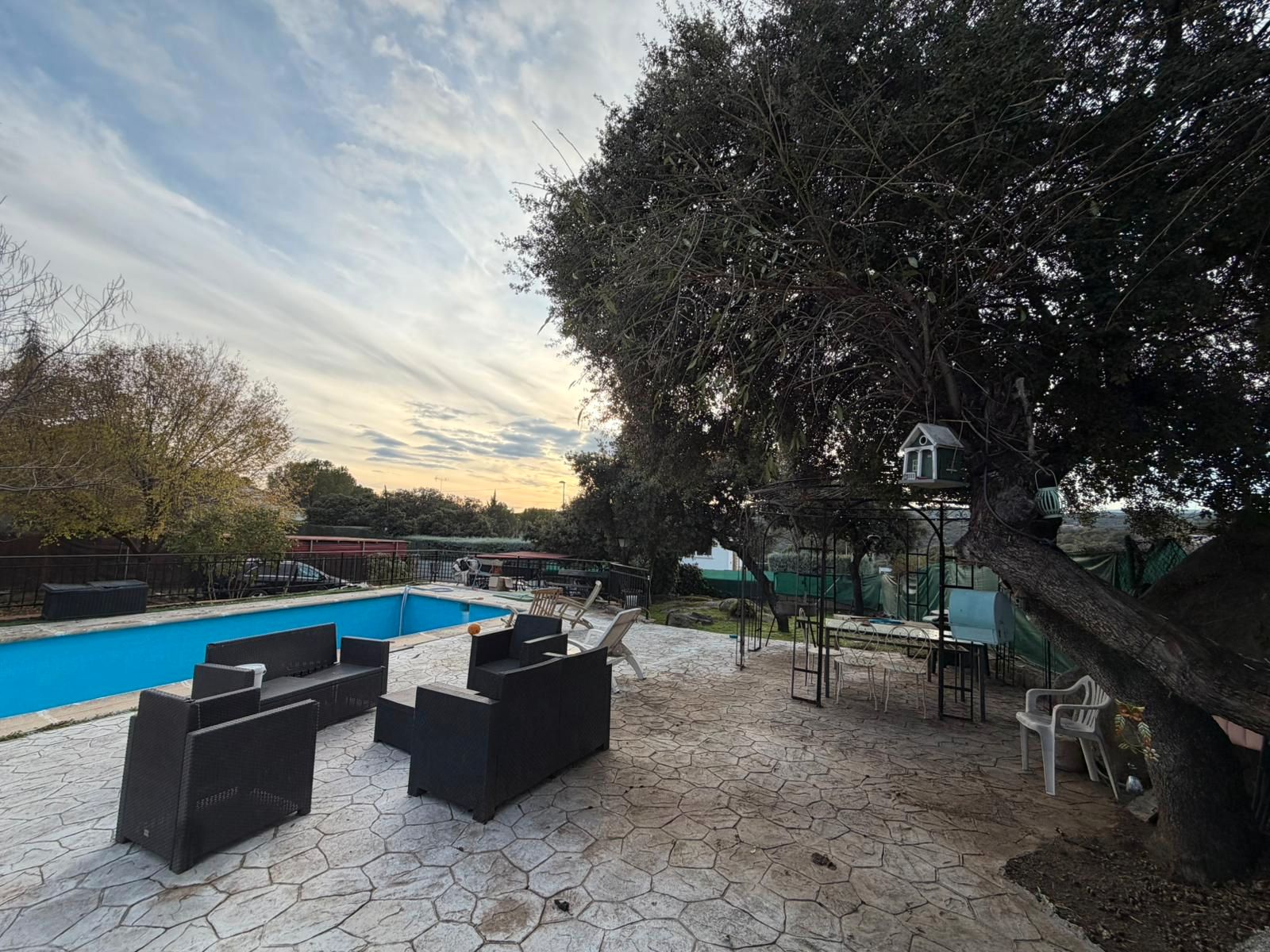 Swimming pool of House or chalet for sale in Valdemorillo  with Air Conditioner, Heating and Private garden