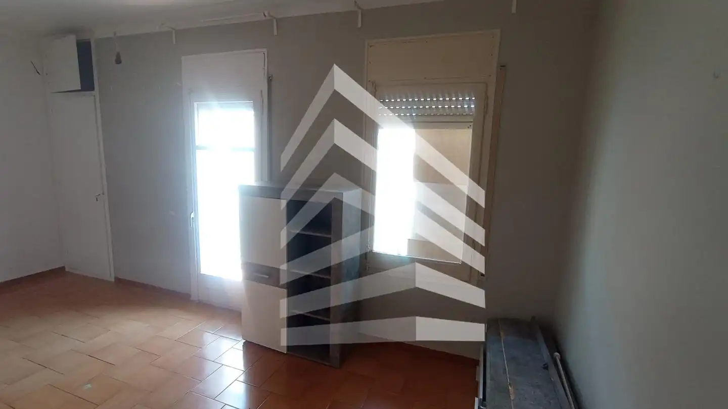Flat with terrace for sale in calle de Bofarull, imagen 7