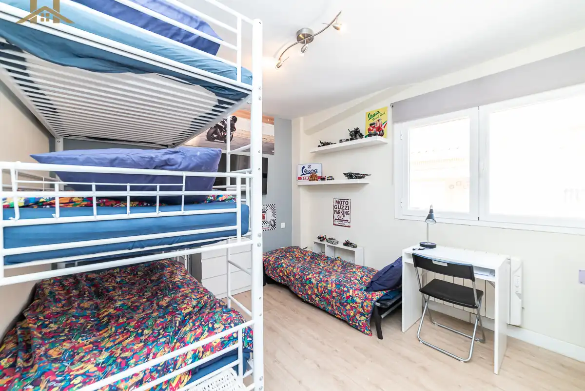 Schlafzimmer von Maisonette zum Verkauf in Villamantilla mit Heizung und Abstellraum