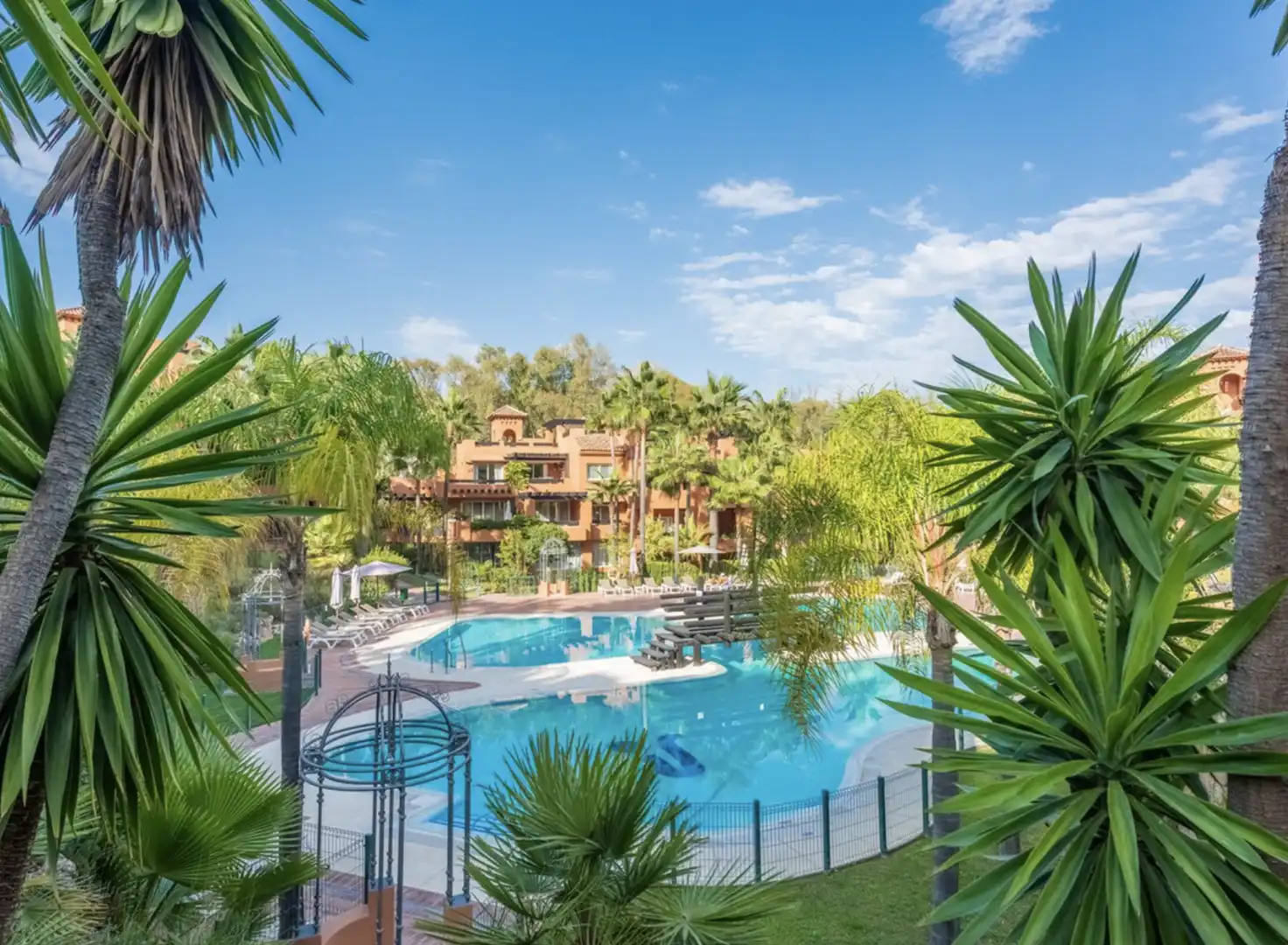 Penthouse with pool for sale in Nueva Andalucía, imagen 29