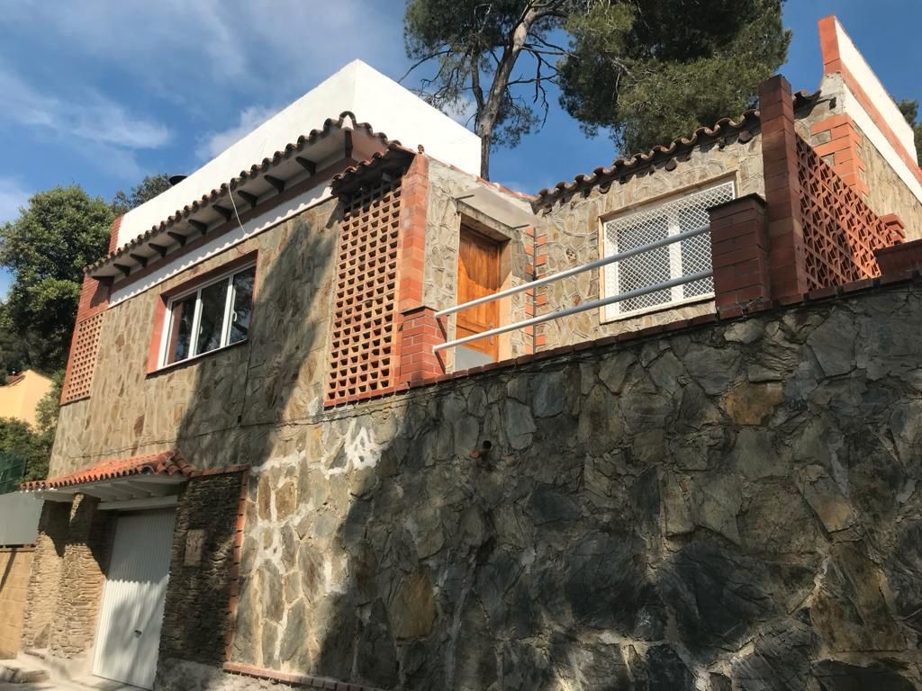 Exterior view of House or chalet to rent in  Barcelona Capital  with Heating, Terrace and Storage room