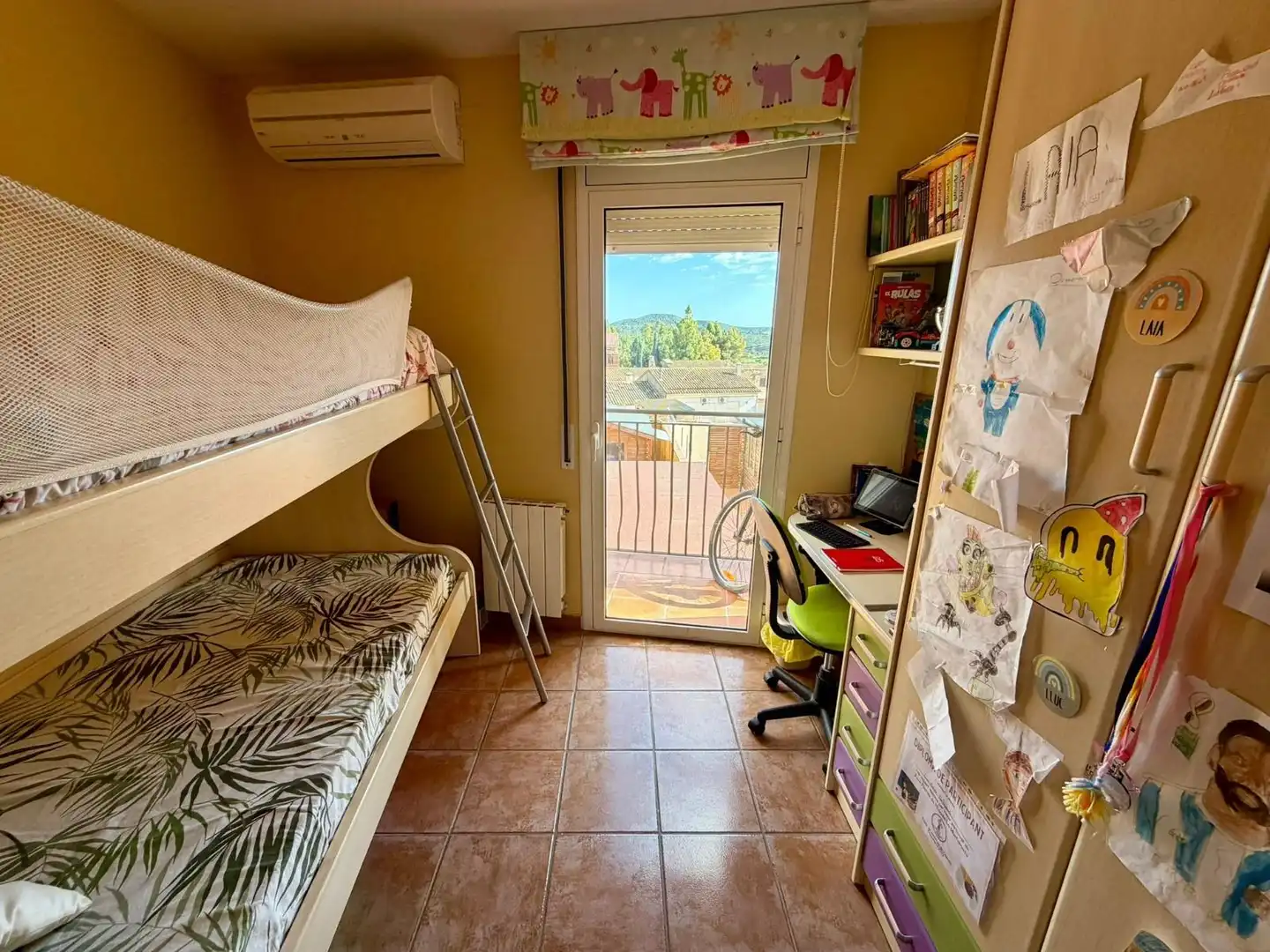 Habitación de Ático en venta en Castellet i la Gornal con Aire acondicionado, Calefacción y Terraza