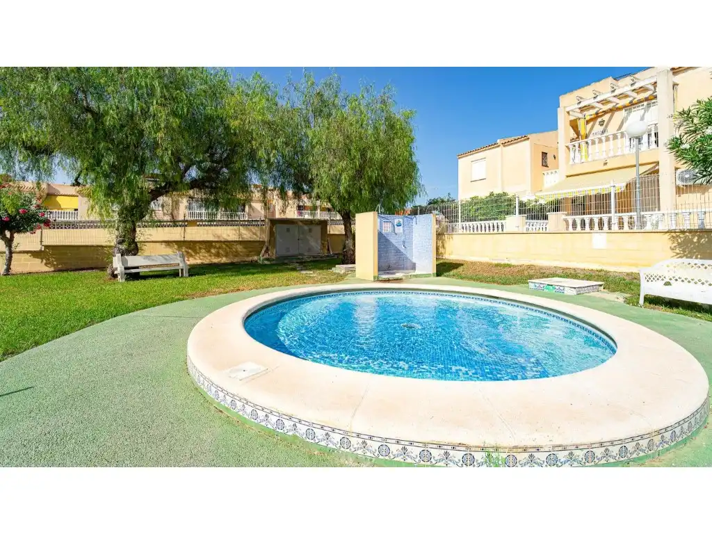 Bungalow amb piscina en venda a Calle Alboran S/N, imagen 35