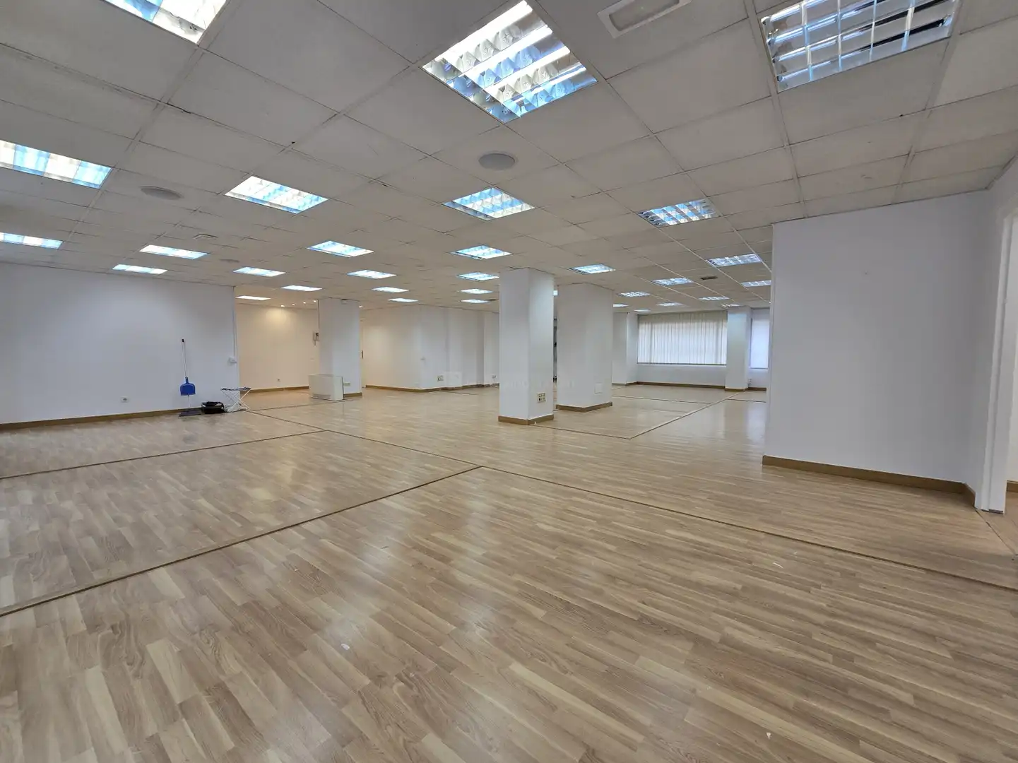 Büro mit Aufzug zur Miete in Logroño - Gran Via Juan Carlos I, imagen 7