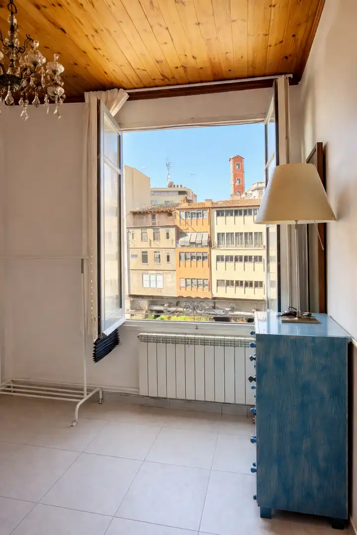 Terraza de Piso en venta en Girona con Calefacción