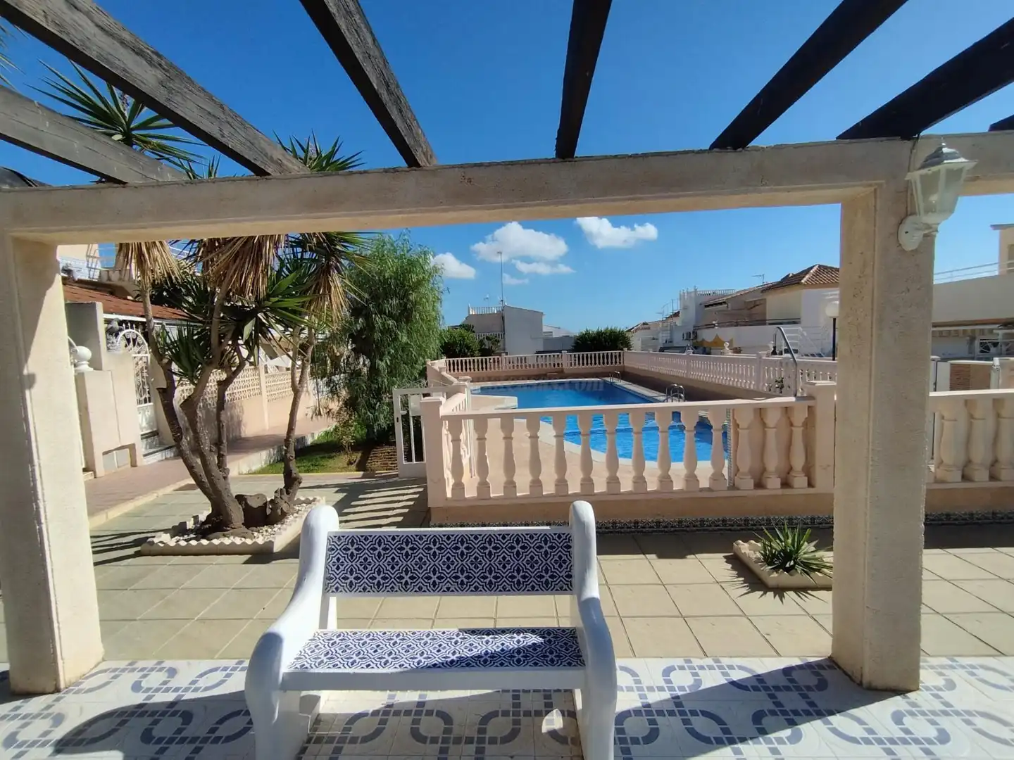 Chalet con piscina en venta en Los Balcones - Los Altos, imagen 18