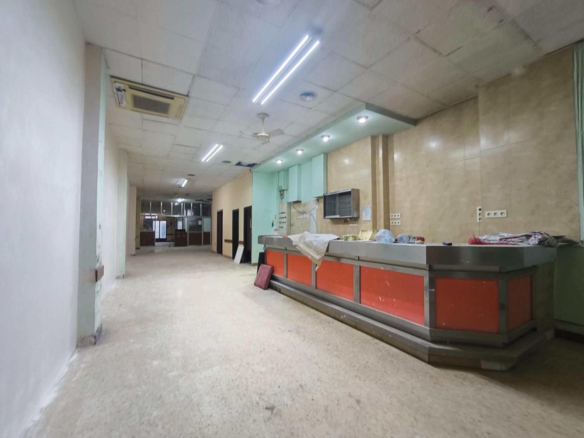 Premises to rent in  Valencia Capital  with Air Conditioner and Terrace