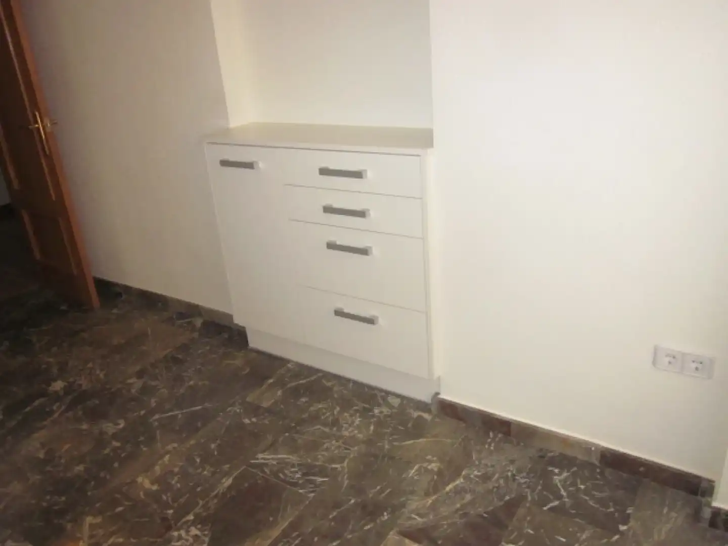 Flat for sale in Murcia  with Air Conditioner, Heating and Storage room