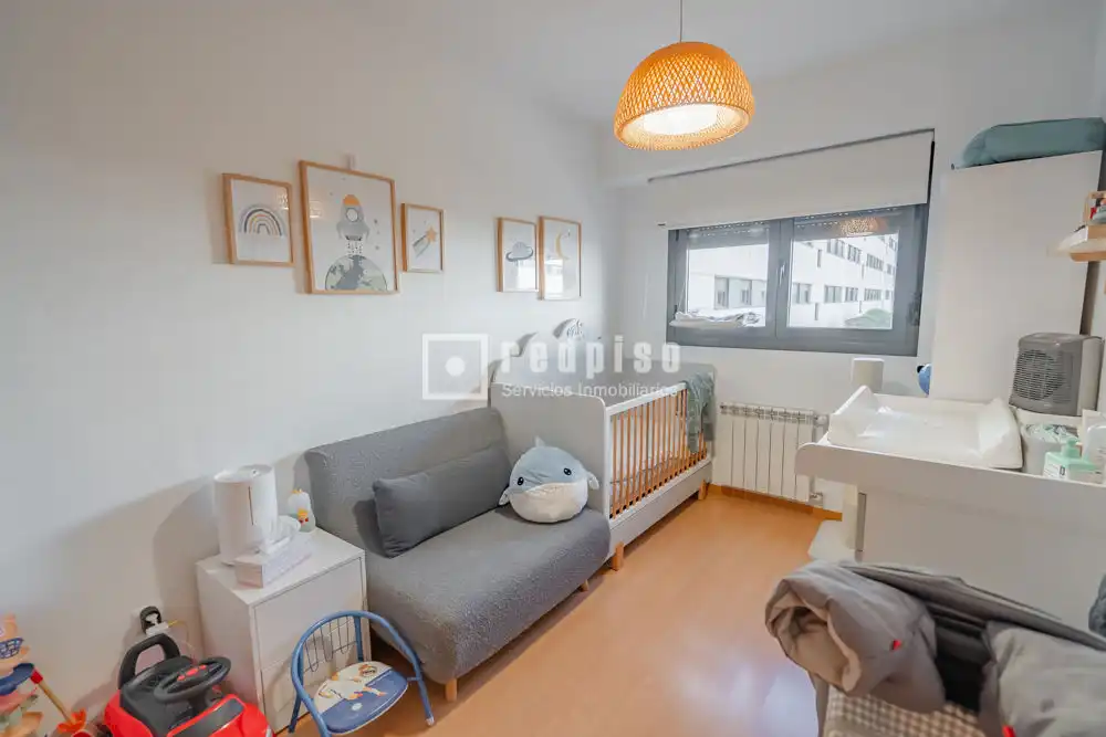 Bedroom of Flat for rent in Getafe  with Air Conditioner, Heating and Private garden