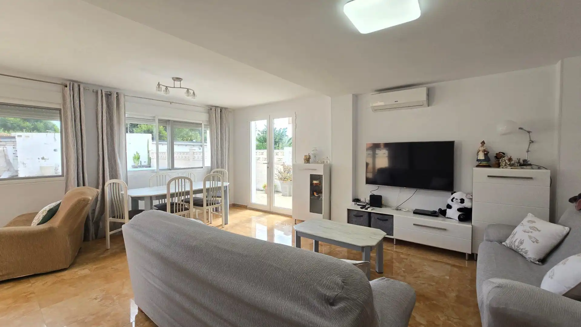 Sala de estar de Casa o chalet en venta en Gandia con Aire acondicionado y Terraza