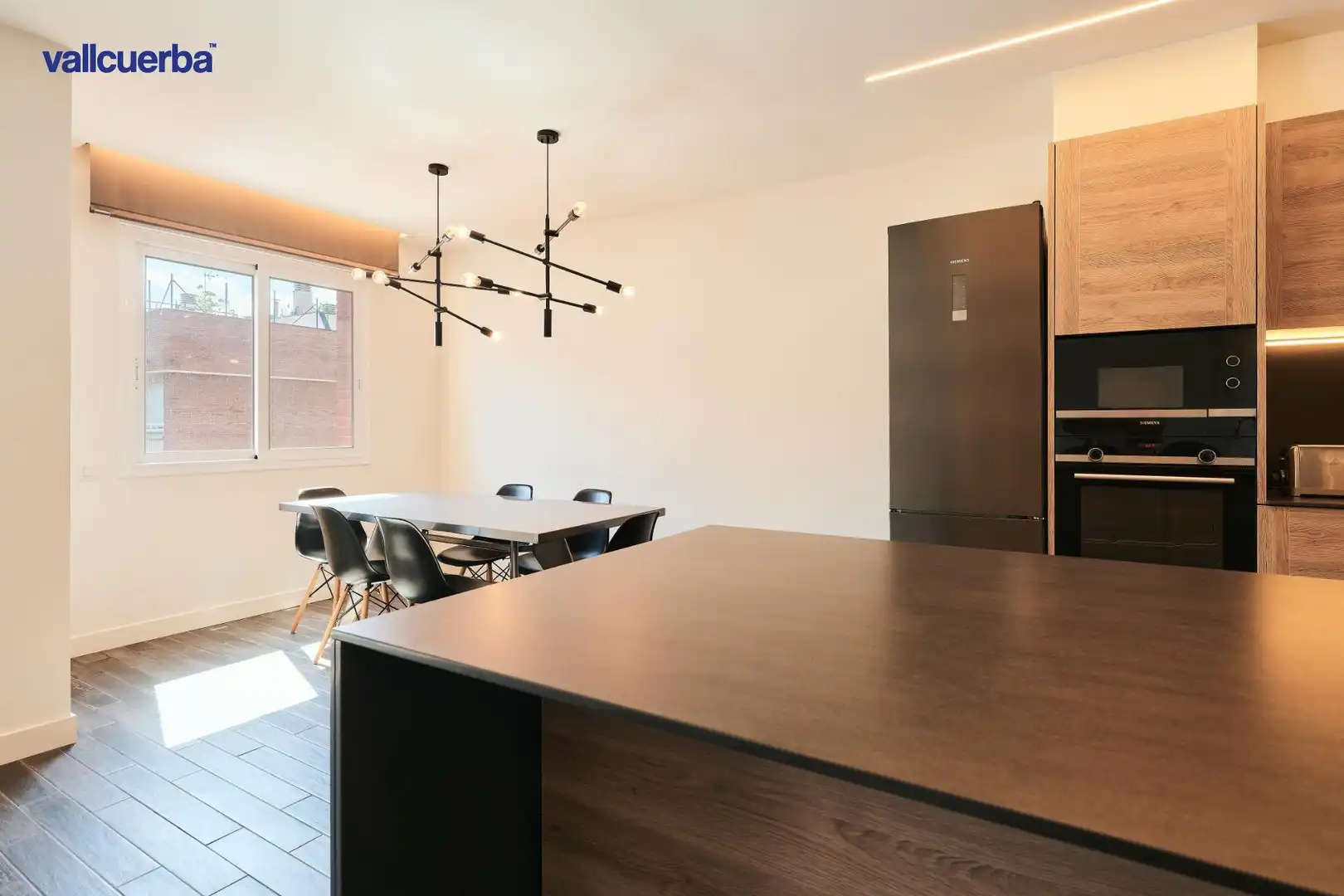 Kitchen of Flat for sale in Barcelona  with Air Conditioner, Heating and Balcony