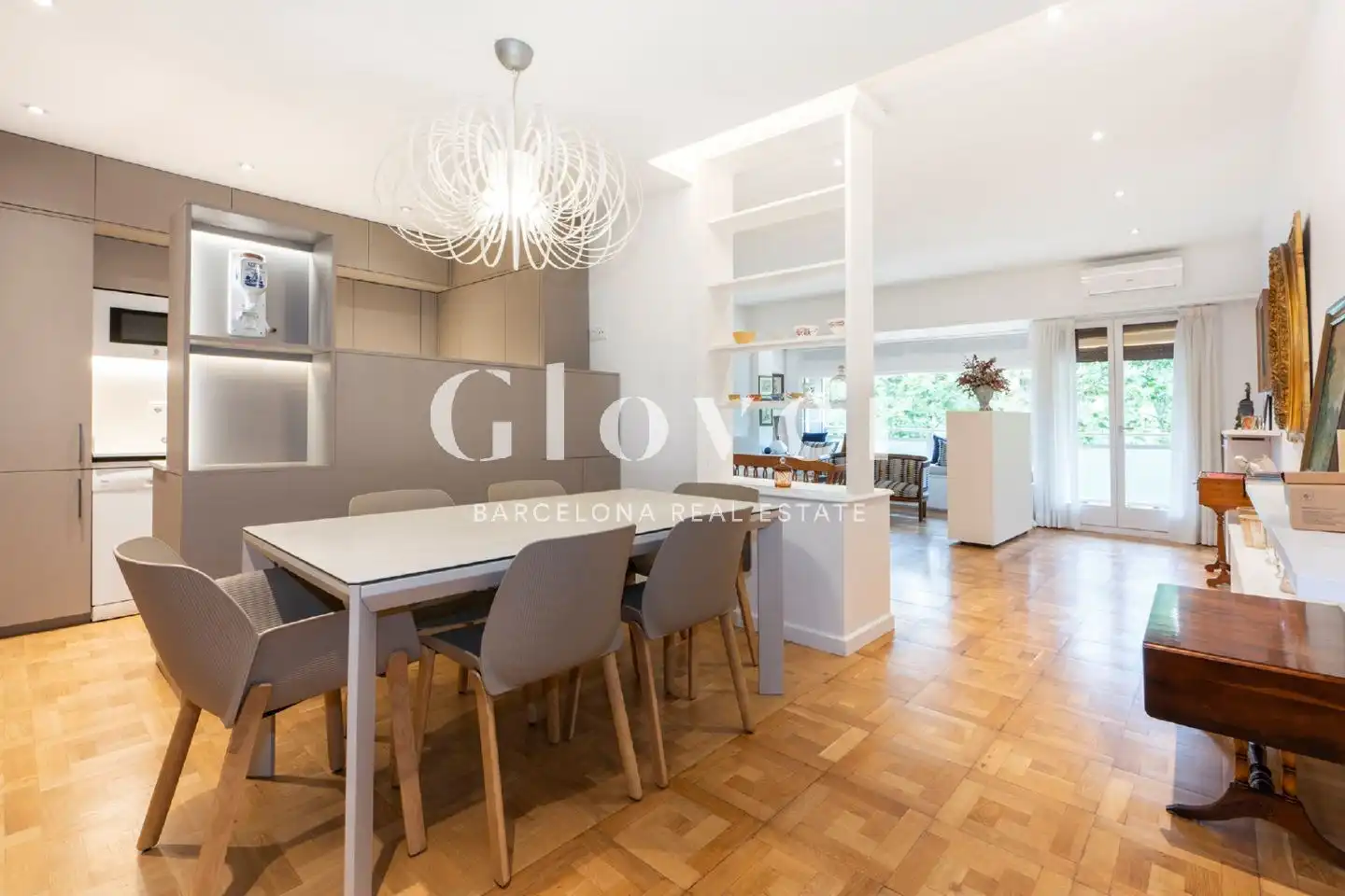 Comedor de Piso en venta en Barcelona con Aire acondicionado, Calefacción y Terraza