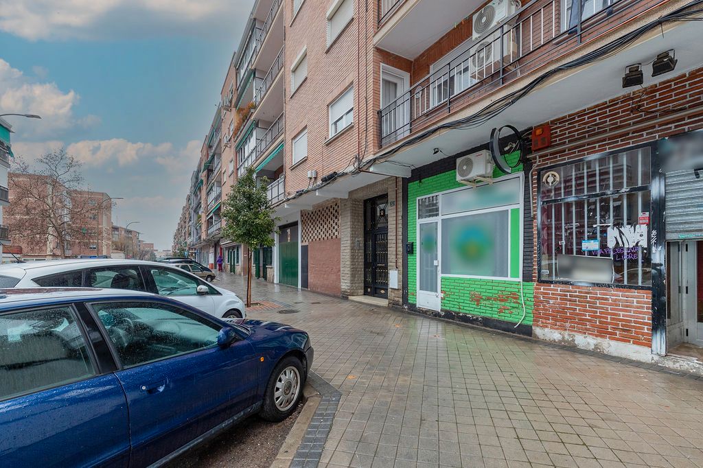 Außenansicht von Geschaftsraum zum Verkauf in Móstoles