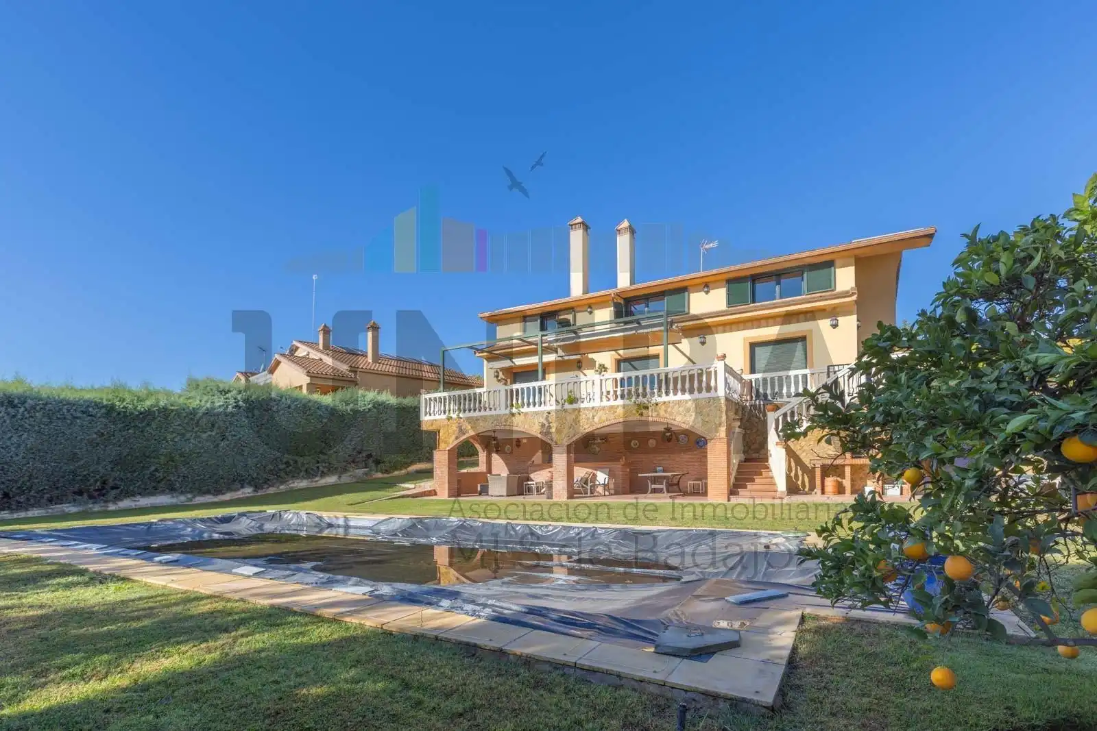 Jardí de Casa o xalet en venda en Badajoz Capital amb Aire condicionat, Jardí privat i Terrassa