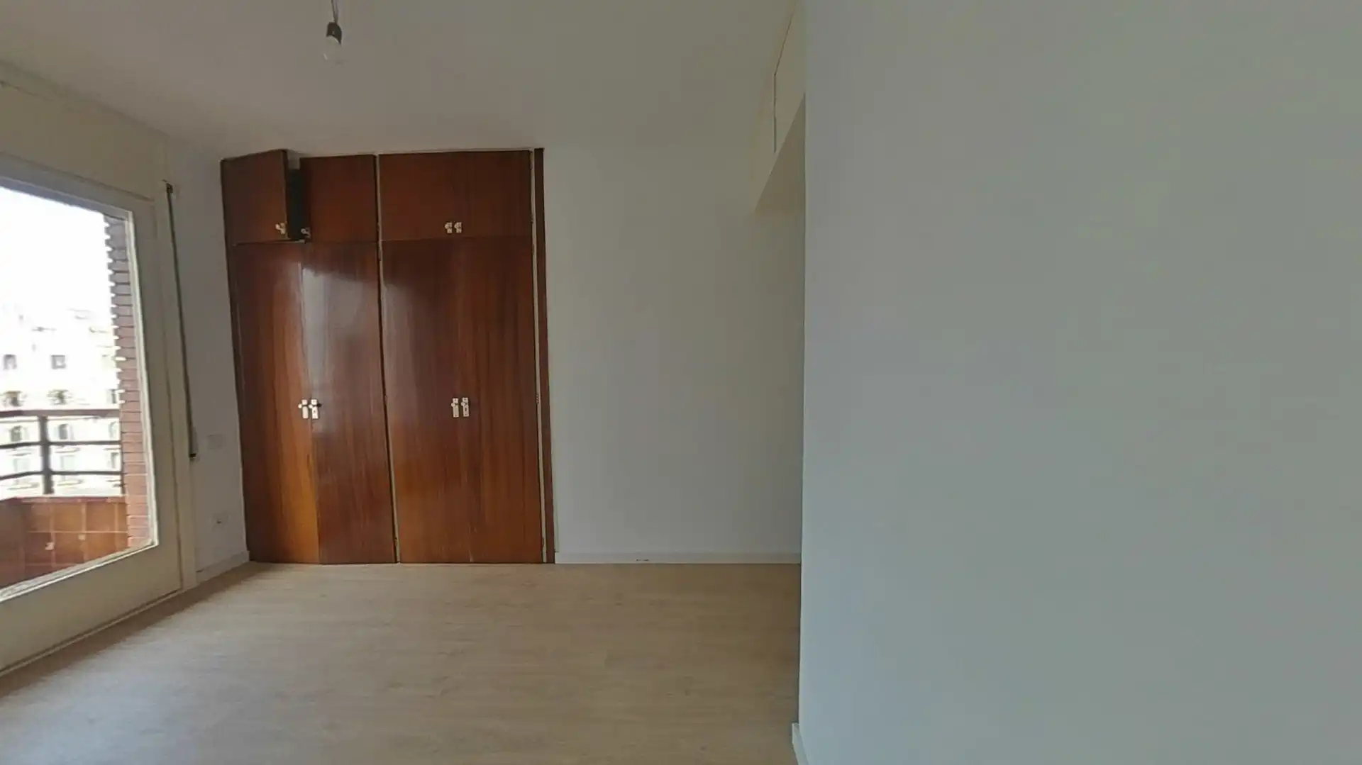 Habitación de Piso en venta en Barcelona con Calefacción