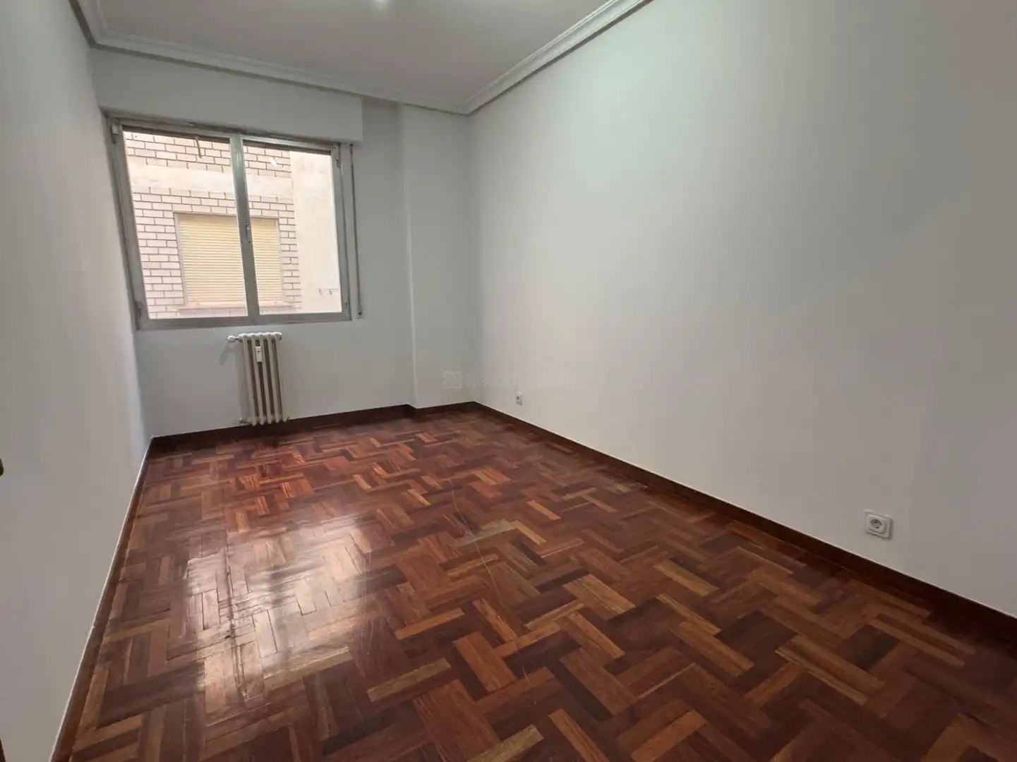Bedroom of Flat for sale in  Logroño  with Heating, Parquet flooring and Terrace
